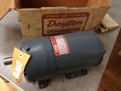 NOS in Box Dayton 2Z847 Gearmotor 1PH 1&#034; Shaft 45rpm 1/3hp 37:1 Reversible USA