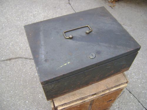 Useful &amp; collectible heavy duty metal vintage lock box. no-key. for sale