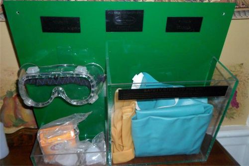 New 4pc safety kit chemical ansigoggle,rubber gloves,ansell rubber apron,eye cup for sale