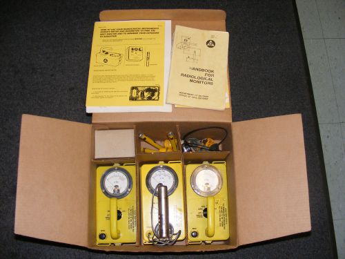 Civil Defense Victoreen/Lionel Geiger Counter Radiation Detection Set  CD V-777