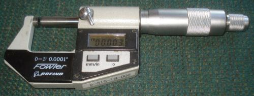 FOWLER/BOEING 1 IN ELECTRONIC DIGITAL MICROMETER W/ CARBIDE FACES .0001 GRADS