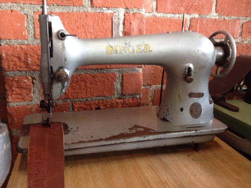 Singer 31-20 With Roller Foot Industrial Single Needle Sewing Machine Leather