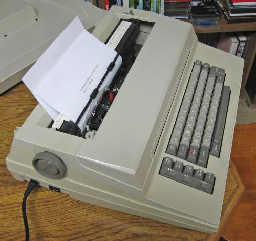 Sear sr3000 &#034;electronic scholar&#034; portable typewriter, works great for sale