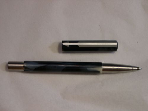 Parker Pen Black and White Swirl with Silver Trim &#034;Vector&#034; Rollerball Pen
