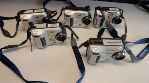 Set of 5 sony mavica mvc fd200 2.0 mp digital camera - in working order for sale