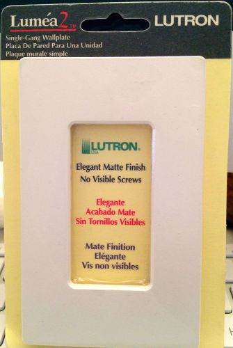 New lutron lumea2 single gang wallplate with no visible screws true white/blanco for sale