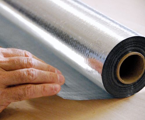 Pex tubing reflective underlayment solid 1000 sq/ft increases efficiency! for sale