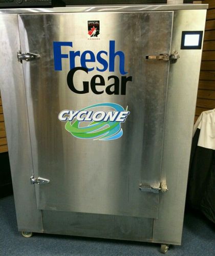 Fresh gear organic dry cleaning machine