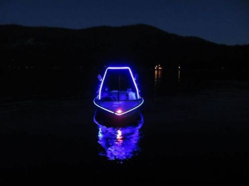 ___ led boat lights ___ fountain hurricane lund myacht play craft malibu sun new for sale