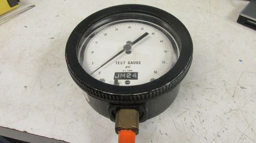 4in USG 60 psi 1/4 npt pressure gauge Used RD