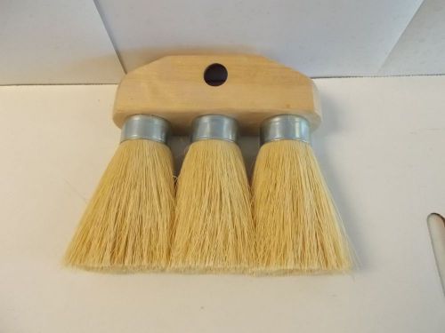 3 knot roof brush. for sale