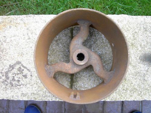 Vintage Tractor/Stationary Engine Belt Drive/Pulley