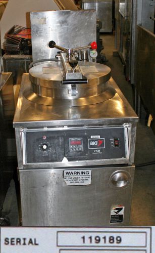 Bki fkm-f extra large capacity electric pressure fryer automatic filter for sale