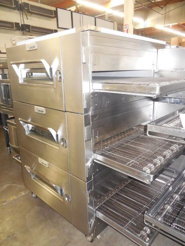 USED LINCOLN MODEL: 1600-000-A TRIPLE Belt Conveyor Nat. Gas Oven