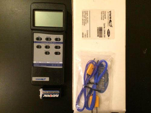 VWR 23609-230, Traceable Dual-Channel Thermometer, ISO 17025 Calibrated, 1/EA