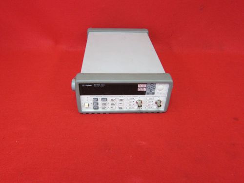 Agilent / HP 53132A  225 MHz Universal Frequency Counter W/ Opt 010