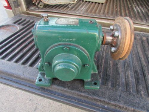 Boston Gear Reductor #  UD-36  1800 RPM  36:1  H/P 26   Working