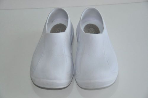 SCRUB ZONE Energize Waterproof Women Shoes US Shoe Size 9 W