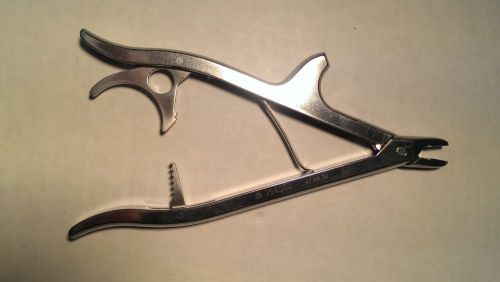 SYNTHES LOCKING PLIERS 359.204