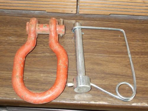 1 CLEVIS AND A PIN WITH CLIP