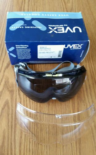 UVEX STEALTH GOGGLES lot S3961C GRAY LENS extra clear lens 2 lens total