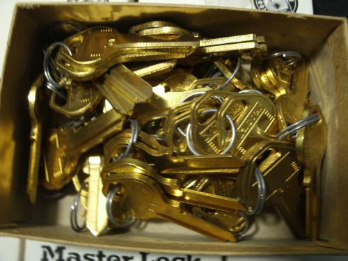 Lot Of 550 Original Master K81KR Padlock Key Blanks LOCKSMITH