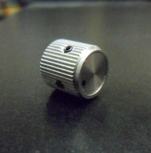 Augat, Aluminum knob for 1/8&#034; shaft - O.D..449&#034; x L..490&#034; (3.2 x11.4x12.5)mm.