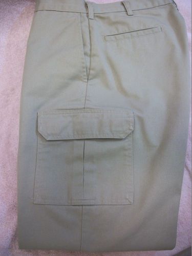 DICKIES-36x30 Industrial Cargo Pants, Twill, Khaki, 36x30 (RN20697)