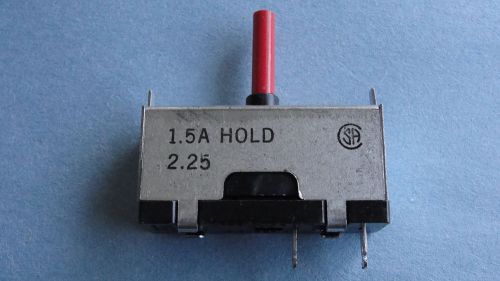 8152.25 - QTY 1 - NEW LITTELFUSE  CIRCUIT BREAKER 1.5A  HOLD 2.25