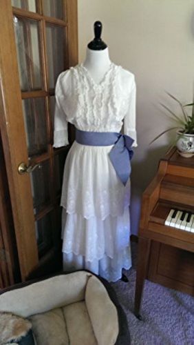 White Female Mannequin Display Dress Form Size 6-8 Medium 35 26 32 Manikin