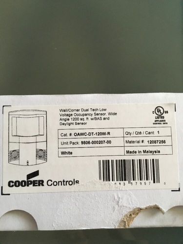 Cooper Greengate Wall/Corner Dual Tech Low Voltage Occupancy Sensor