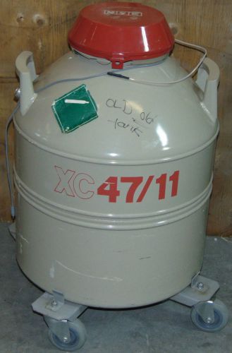 MVE XC47/11 Liquid Nitrogen Tank Dewar with Roller Base XC 47/11
