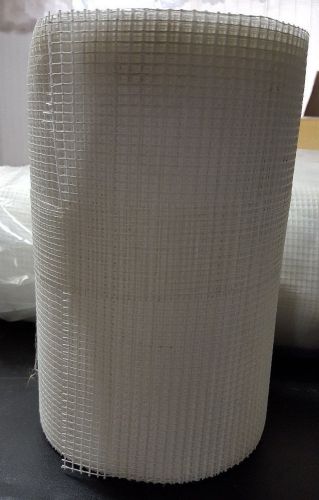 (x1)  Fiberglass Mesh 9.5 &#034; width x 6&#034; diameter x 150&#039; roll White