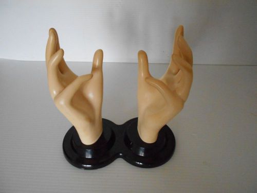 1990 MANNEQUIN HARD RUBBER HANDS FOR DISPLAYING GLOVES OR RINGS