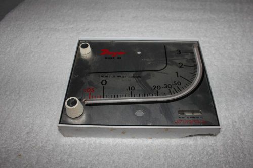 Dwyer Mark II Model 25 Manometer -.05 - 3 Inches