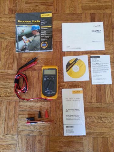 Fluke 705 loop calibrator. gently used,with manuals, and in EXCELLENT condition!
