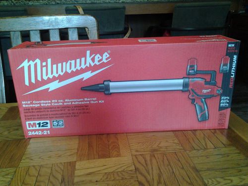 Milwaukee M12 Sausage Gun Kit
