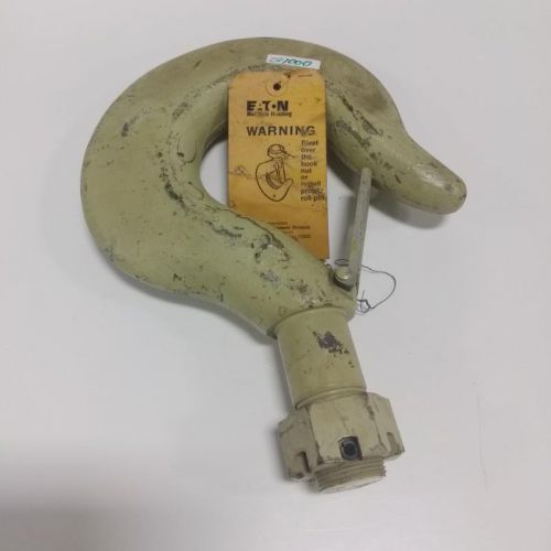 EATON SWIVEL HOOK WITH SAFETY LATCH ASM 20AF81