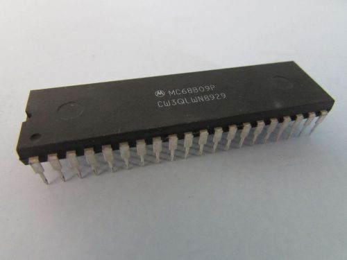 MC68B09P Motorola IC 8 bit processors (6 each)