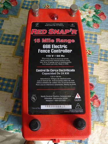 Red Snap&#039;R Electric Fence Controller Charger 66B 15 Miles Zareba Snapper