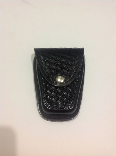 New Dutyman Leather Basketweave Closed Handcuff Case - Nickel Snap 8821