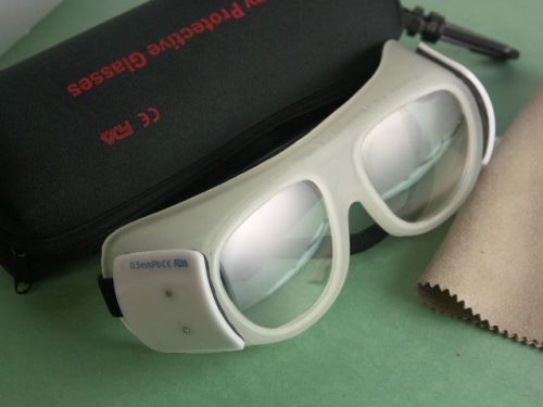 X-Ray Radiation Protection Glasses Goggles 0.75/0.5 mmPb   with wipe , case