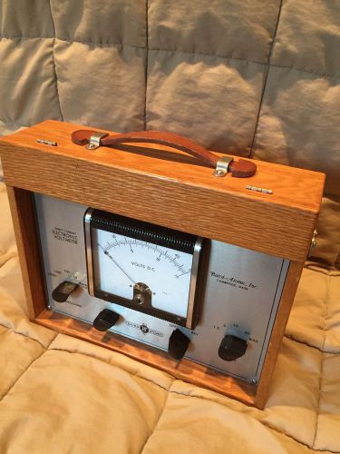 Vintage Laboratory Equipment Baird Atomic Electronics Tester Voltage Wooden Case