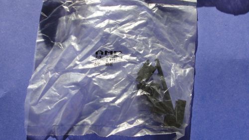 745550-1 AMP - QTY 5 -  NEW  CONN CABLE CLAMP COVER 90DEG DB9