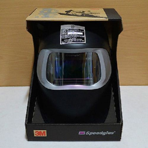 3M Speedglas Black Welding Helmet 100 with Auto-Darkening Filter 100V Shade 8-12