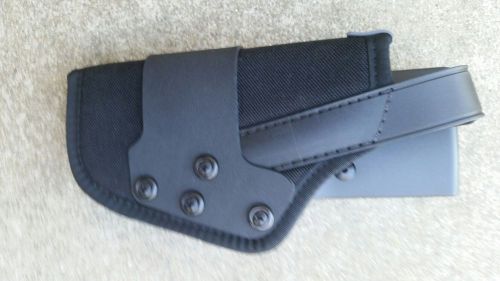 Uncle Mike&#039;s Duty Holster LH Size 19 for Colt Gov&#039;t 9mm, .38S, .40mm, .45