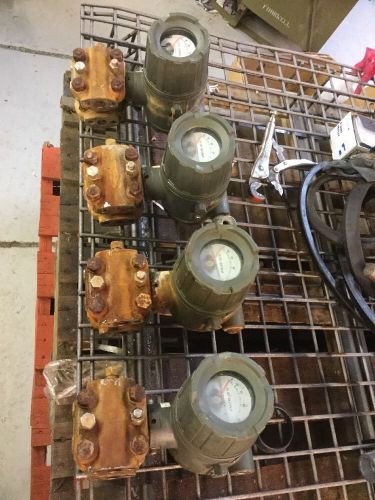 Yokogawa % Of Output Transmitter YA11F, 24VDC, 4-20mA, 2000 Psi