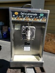 Frozen beverage machine