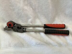 RIDGID 604 38033 Heavy-Duty 1/4”  Stainless Steel Instrument Tubing Bender