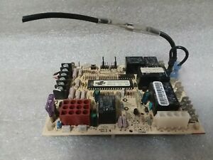 Source 1 031-01973-000 Furnace Control Board 6DT-2 CL:A4